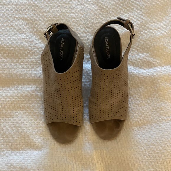 Grey, Adam Tucker, Sandals, 8.5M - Picture 1 of 3